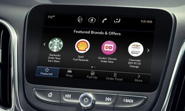 Η GM βάζει αγορά ηλεκτρονικού εμπορίου στο ταμπλό του αυτοκινήτου