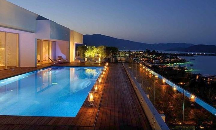 Το καλύτερο ευρωπαϊκό ξενοδοχείο πολυτελείας στην Ελλάδα
