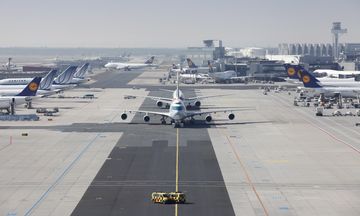 «Απογειώνονται» τα 14 περιφερειακά αεροδρόμια