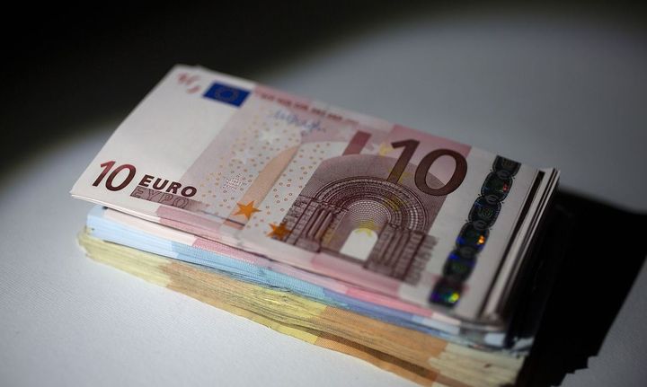 Capital controls: Στα 2.300 ευρώ το όριο ανάληψης