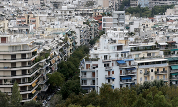 «Μουντζούρης» η κληρονομιά –υπερδιπλάσιες οι αποποιήσεις μέσα σε έναν χρόνο