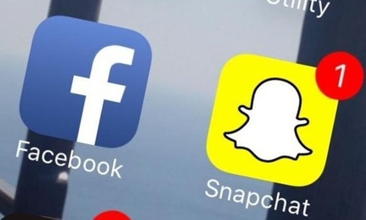 Facebook VS Snapchat  - Ποιο κερδίζει 