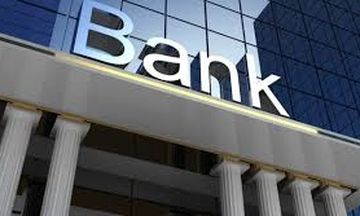 Γιατί βουλιάζουν οι τραπεζικές μετοχές στο ταμπλό του χρηματιστηρίου