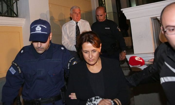 Οι τρεις λόγοι προφυλάκισης του ζεύγους Παπαντωνίου