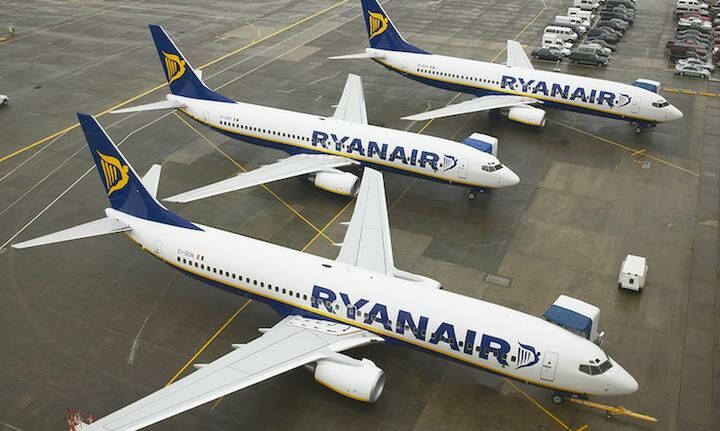 Η Ryanair σταματά το δρομολόγιο Αθήνα - Θεσσαλονίκη