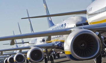 Ζημιές για την Ryanair - Αναμένει χαμηλές τιμές στα εισιτήρια