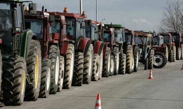 Δίωρο μπλόκο στον Πλατύκαμπο πραγματοποιούν σήμερα οι αγρότες