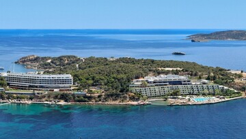 Astir Palace: Πρεμιέρα σήμερα για τα ξενοδοχεία Αρίων και Ναυσικά