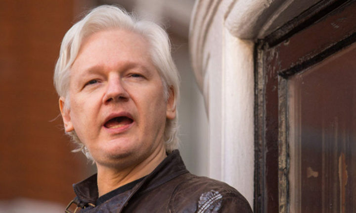 Συνελήφθη ο Τζούλιαν Ασάνζ των Wikileaks