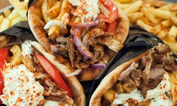Η Επιτροπή Ανταγωνισμού παρεμβαίνει για το σουβλάκι