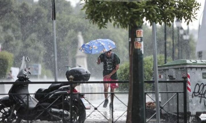 Κακοκαιρία «ΑΝΤΙΝΟΟΣ»: Ισχυρές βροχές και καταιγίδες έως την Τετάρτη - Xάρτες