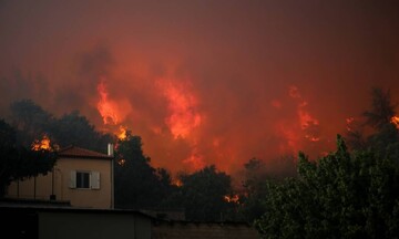 Εικόνες καταστροφής από την Εύβοια 