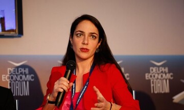 Η Δόμνα Μηχαηλίδου μιλά για όλα τα επιδόματα στον Νίκο Σαμοΐλη 