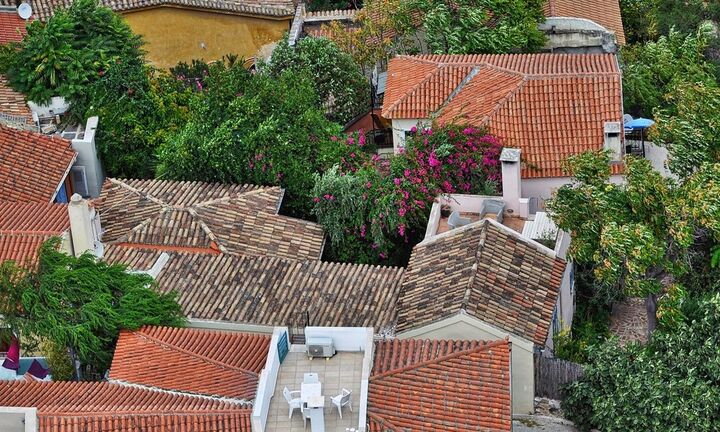 Επεκτείνεται ο spitogatos