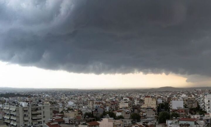 Νέο κύμα τοπικά ισχυρών βροχών και καταιγίδων