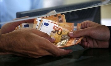 Nέα ρύθμιση οφειλών: Τι μπαίνει σε 24 και τι σε 48 δόσεις