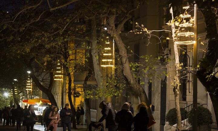 Παπαστράτος: Συμμετέχει στην πρωτοβουλία για τα πιο φωτεινά Χριστούγεννα της Αθήνας