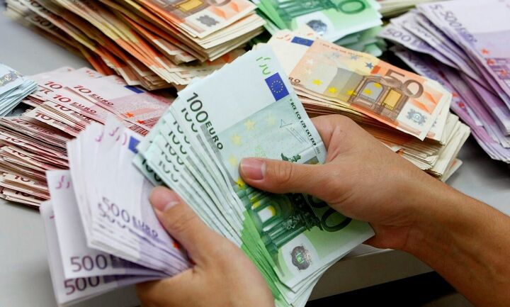 Στα 1,629 δισ. ευρώ το φέσι του Δημοσίου σε ιδιώτες