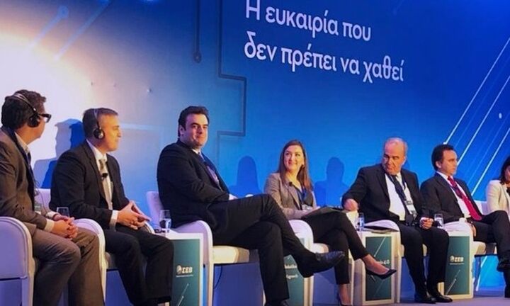 Ως τη Δευτέρα θα αναρτηθεί ο διαγωνισμός για τις νέες ταυτότητες