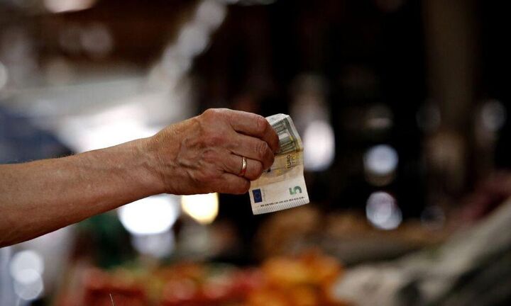 Διπλή αύξηση του κατώτατου μισθού τον Ιούνιο - Τι σημαίνει για την τσέπη μας