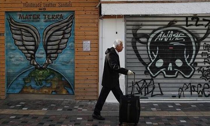 Mείωση φορολογίας στο 20% και κατά 50% του φόρου προκαταβολής ζητά το ΕΕΑ