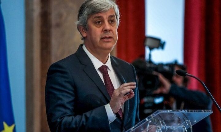 Ο Σεντένο δεν αποκλείει τη χρήση ευρωομολόγων κατά του κορονοϊού