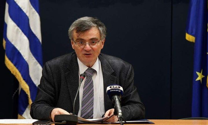 Στηρίζουν τα μέτρα οι πολίτες - Σταρ ο Τσιόδρας