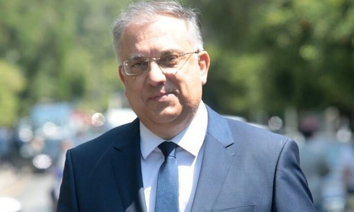 Θεοδωρικάκος: Aναμένουμε ένα βαθύ υφεσιακό κύμα