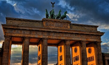 Σόιμπλε: Δεν είναι απόλυτη η προστασία της ανθρώπινης ζωής