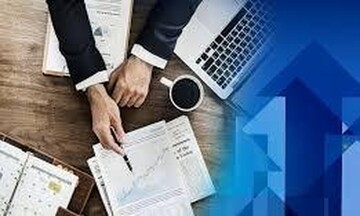 Στο τραπέζι η μείωση της προκαταβολής φόρου και του ΦΠΑ στον καφέ