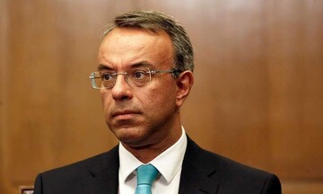 Σταϊκούρας: Δεν αποκλείονται μειώσεις φόρων