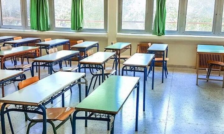 Μειωμένο ωράριο και άδεια ειδικού σκοπού και στον ιδιωτικό τομέα για γονείς με μαθητές