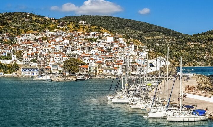 Πρωινό ξύπνημα με τα πρωτοσέλιδα των εφημερίδων