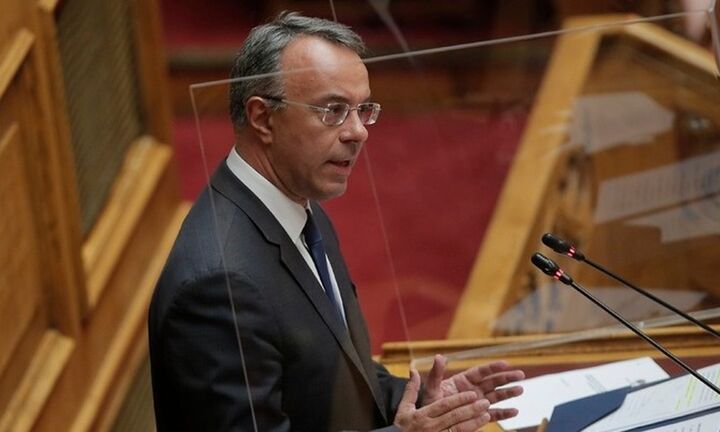 Σταϊκούρας: Προς σταδιακή μείωση της φορολογίας και των εισφορών