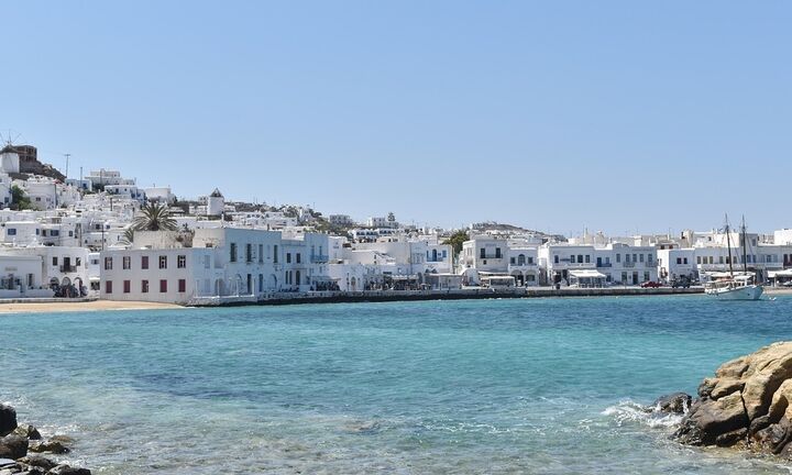 Πρωινό ξύπνημα με τα πρωτοσέλιδα των εφημερίδων