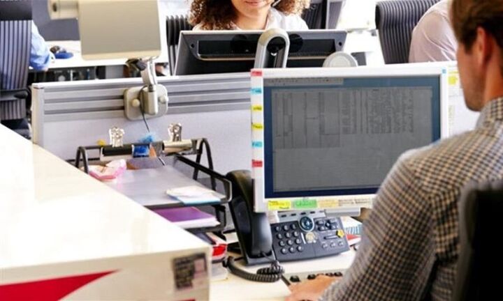Παρατείνεται έως τις 31 Ιουλίου η προσφυγή στο σύστημα της εξ αποστάσεως εργασίας