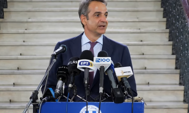 Διαβεβαιώσεις Μητσοτάκη για εφεδρείες - Εκτίμηση για ύφεση 7,9% στο έτος