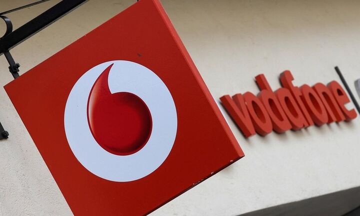 Απεριόριστη ομιλία και πολλαπλάσια data στα νέα Vodafone RED προγράμματα