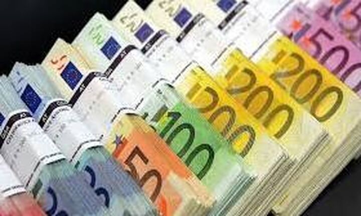 Σε νέo ρεκόρ ο πλούτος των δισεκατομμυριούχων εν μέσω πανδημίας