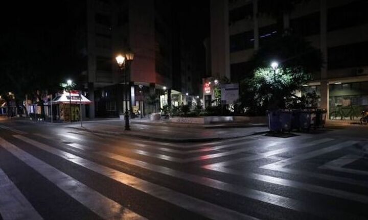 Τι ισχύει με την απαγόρευση κυκλοφορίας 21:00 με 5:00 το πρωί
