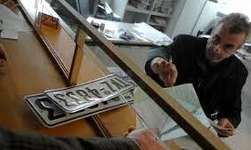 Όλη η διάταξη για την ηλεκτρονική κατάθεση των πινακίδων - Τα απίστευτα πρόστιμα για τους παραβάτες