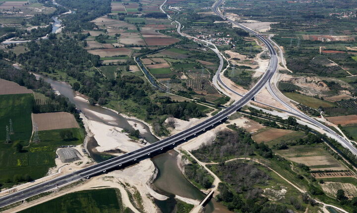 Σε 24ωρη απεργία αύριο οι εργαζόμενοι στην Εγνατία