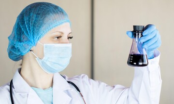 Πράσινο φως στις ΗΠΑ για το εμβόλιο των Pfizer και BioNTech - Ξεκινούν οι εμβολιασμοί