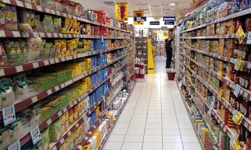 Πόσο θα κοστίσει φέτος το χριστουγεννιάτικο τραπέζι - Τα προϊόντα και οι τιμές