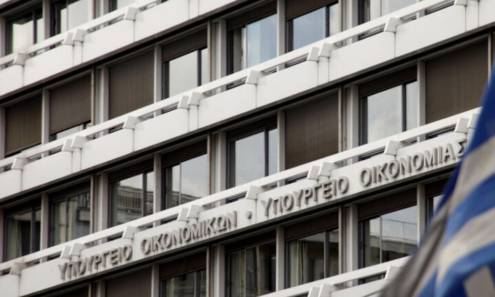 Από 8 έως 12 δισ. ευρώ σχεδιάζει να δανειστεί το 2021 από τις αγορές το Ελληνικό Δημόσιο