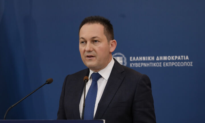 Πέτσας: Αυστηρή τήρηση των μέτρων την Πρωτοχρονιά και τα Φώτα