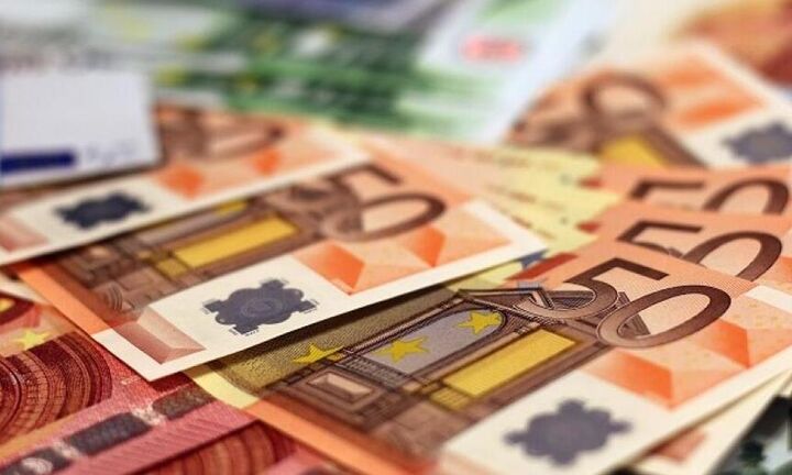 Επίδομα  534 ευρώ: Πότε θα πιστωθεί στους δικαιούχους