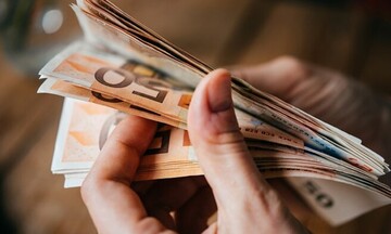 Στουρνάρας: Ανεπαρκείς οι προβλέψεις των τραπεζών για τα κόκκινα δάνεια