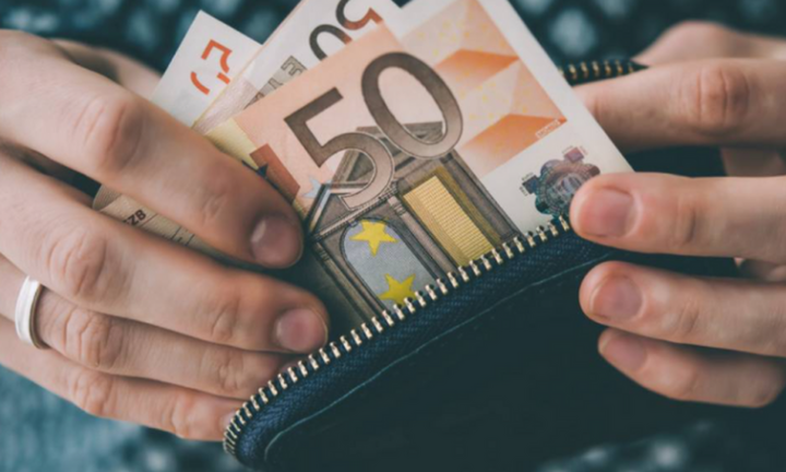 Ανοίγει η πλατφόρμα για τα 400 ευρώ σε αυτοαπασχολούμενους επιστήμονες – Οι ΚΑΔ