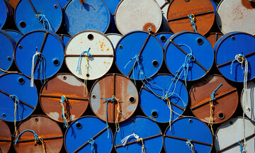 Alpha Bank-Πετρέλαιο: Πού οφείλεται η απότομη άνοδος της τιμής, οι εκτιμήσεις για το μέλλον